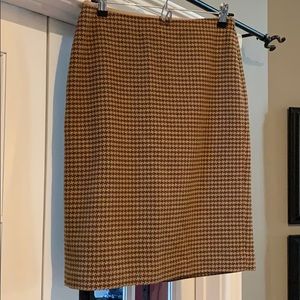 Tweed skirt. Gorgeous detail.